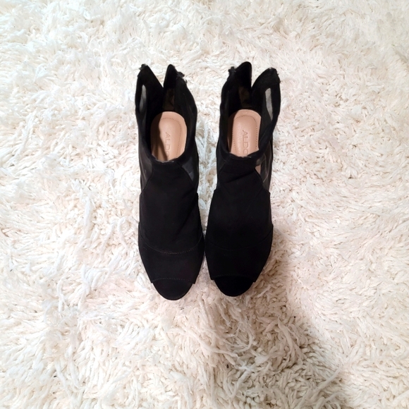 Aldo Shoes - Aldo plataform heeled ankle boots size 7.5 color black